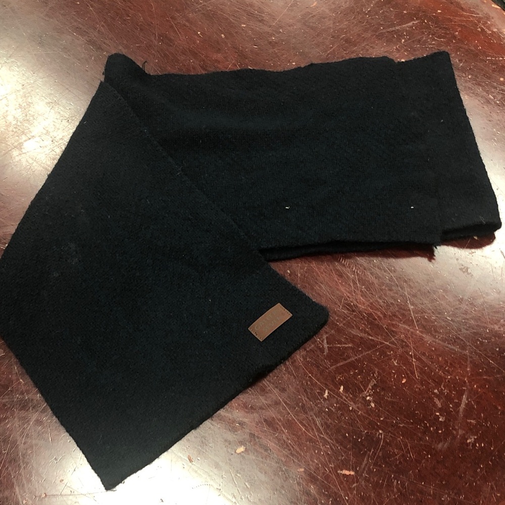 Gallery Black Scarf